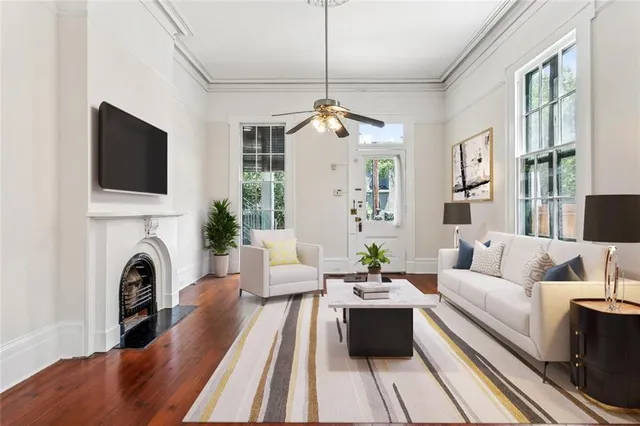 $1,200,000 | 1010-12 Philip Street, New Orleans, LA 70130