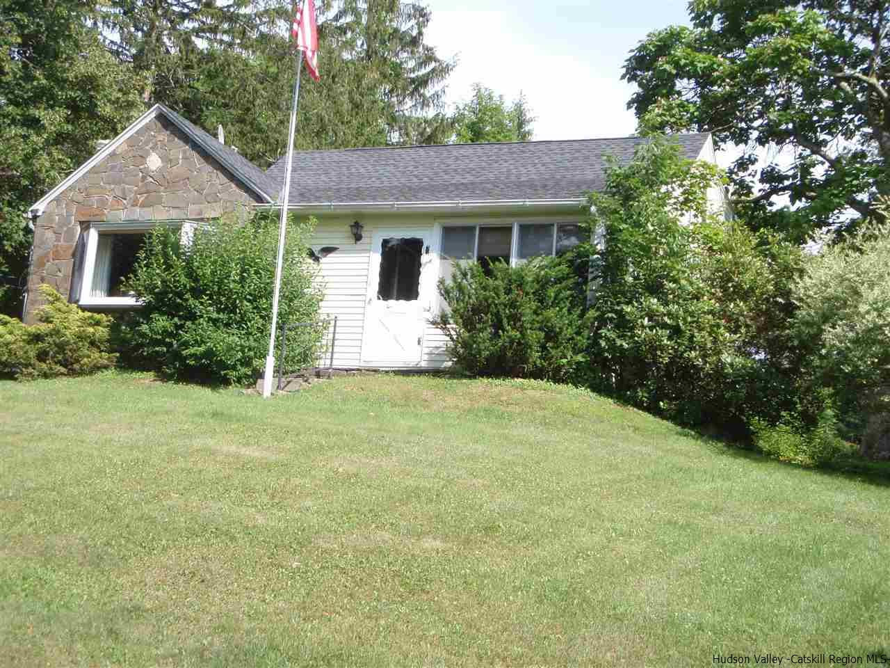 56 Longyear Road Shokan, NY 12481 - Photo 2 of 19 Photo 2