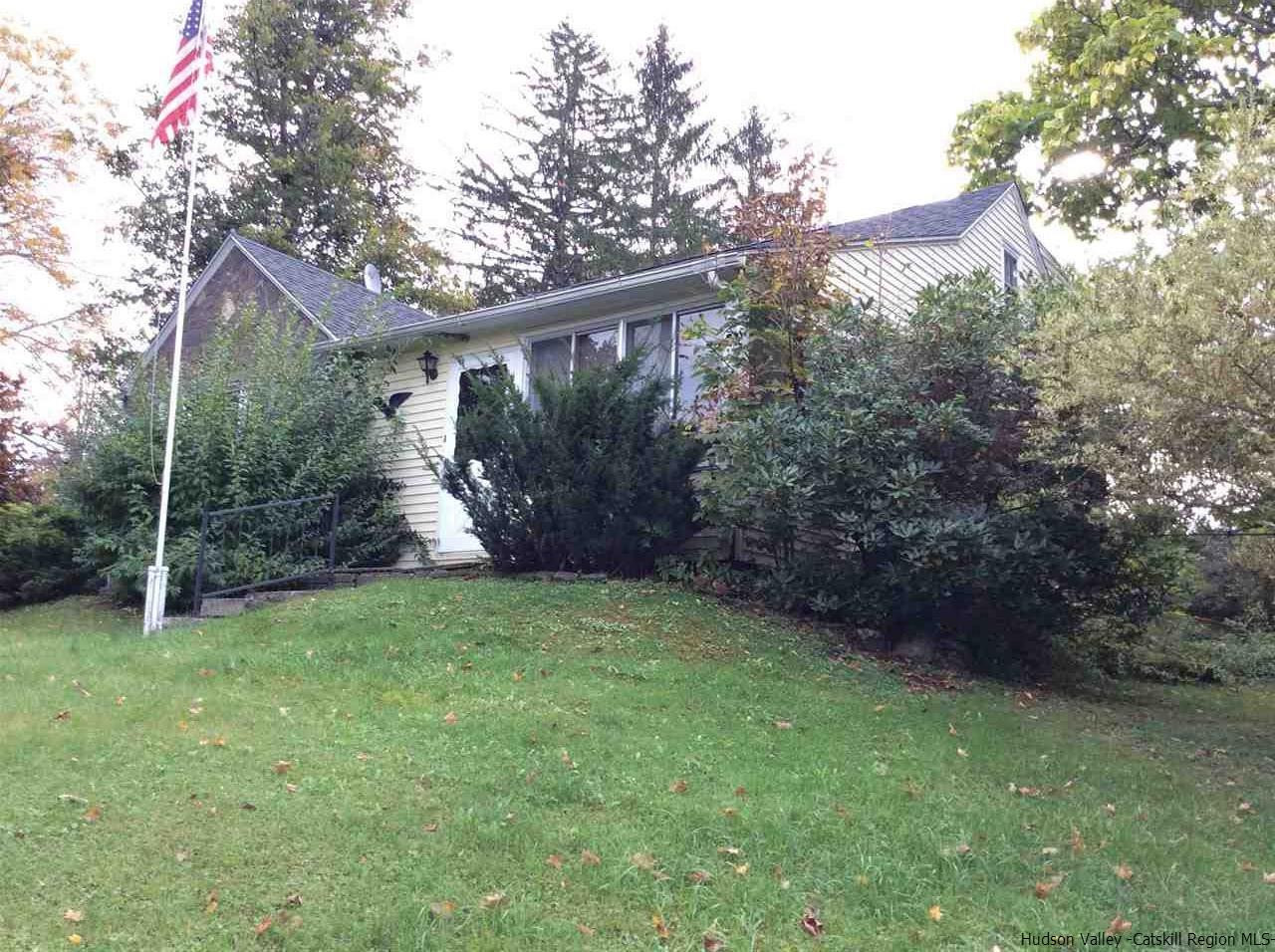 56 Longyear Road Shokan, NY 12481 - Photo 3 of 19 Photo 3