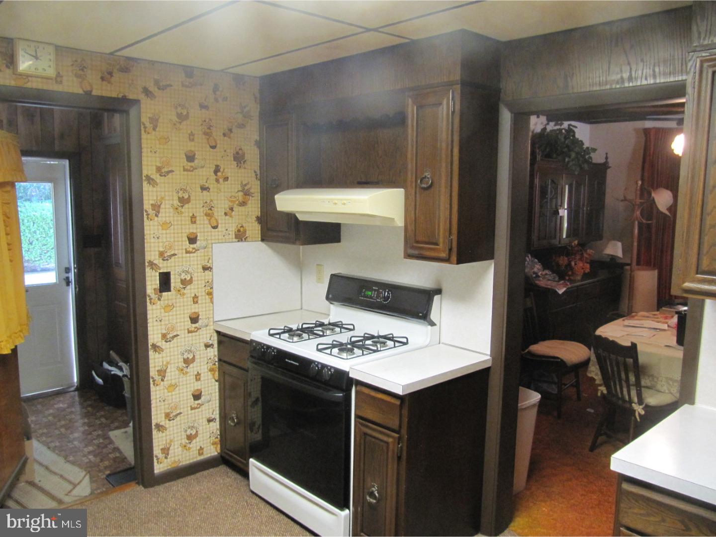 970 New Holland Road Reading, PA 19607 - Photo 11 of 16