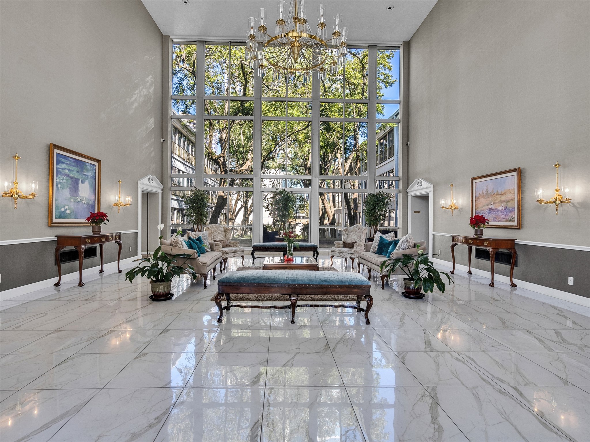 5050 Ambassador Way, Unit 218 Houston, TX 77056 - Photo 2 of 15 Building Foyer with secure fob entry.