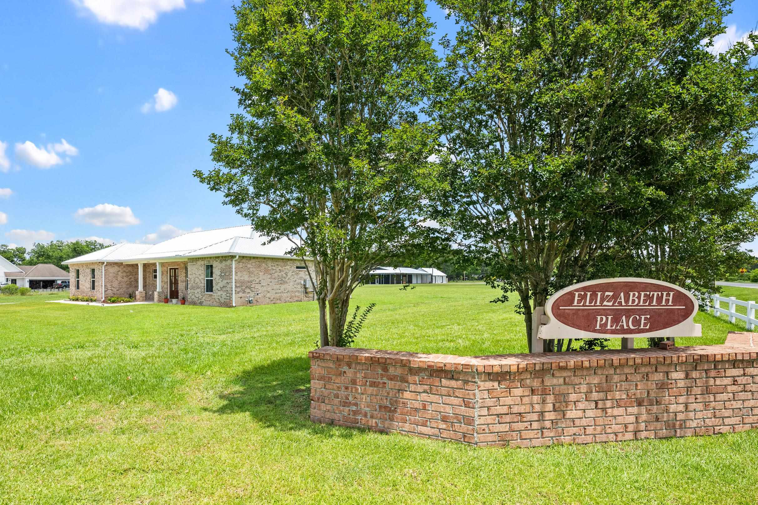 17957 Fancy Boulevard Foley, AL 36535 - Photo 3 of 39