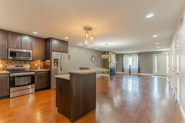 $220,000 | 1709 Village Lane, Evansville, IN 47725