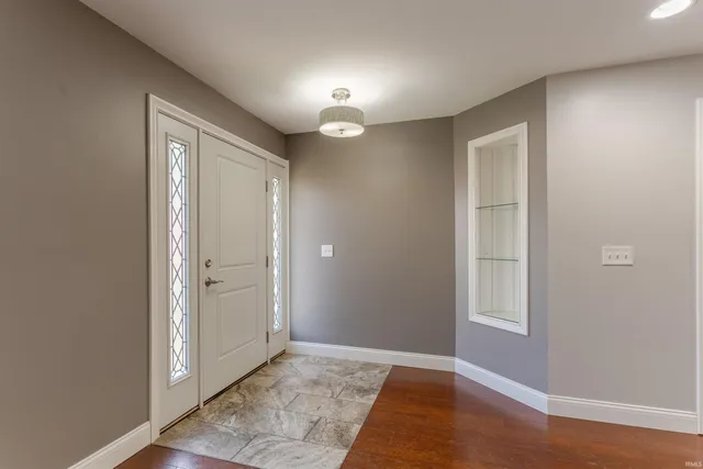 $220,000 | 1709 Village Lane, Evansville, IN 47725