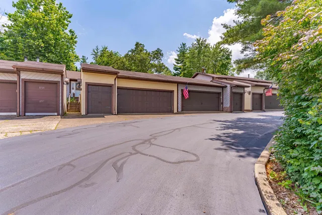 $220,000 | 1709 Village Lane, Evansville, IN 47725