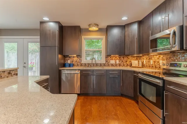 $220,000 | 1709 Village Lane, Evansville, IN 47725