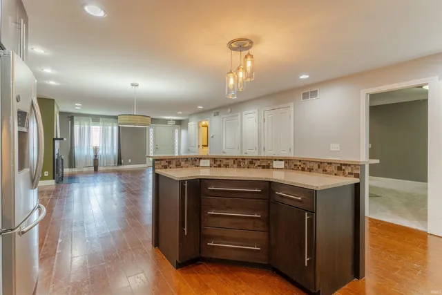 $220,000 | 1709 Village Lane, Evansville, IN 47725