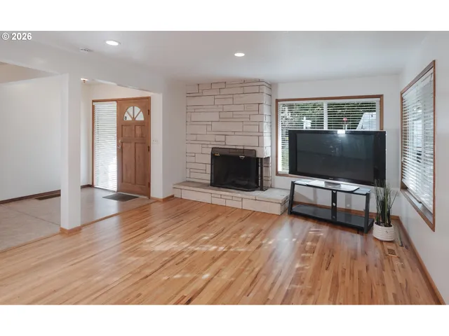 $518,000 | 4825 Southeast 140th Avenue, Portland, OR 97236