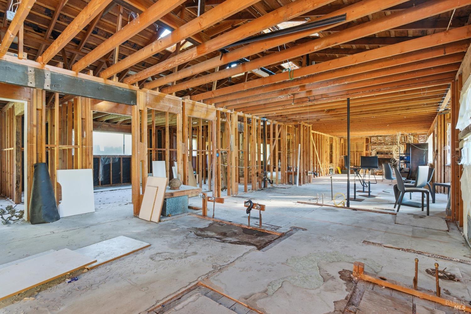 5140 Sharp Road Calistoga, CA 94515 - Photo 18 of 28 a view of a room with wooden roof