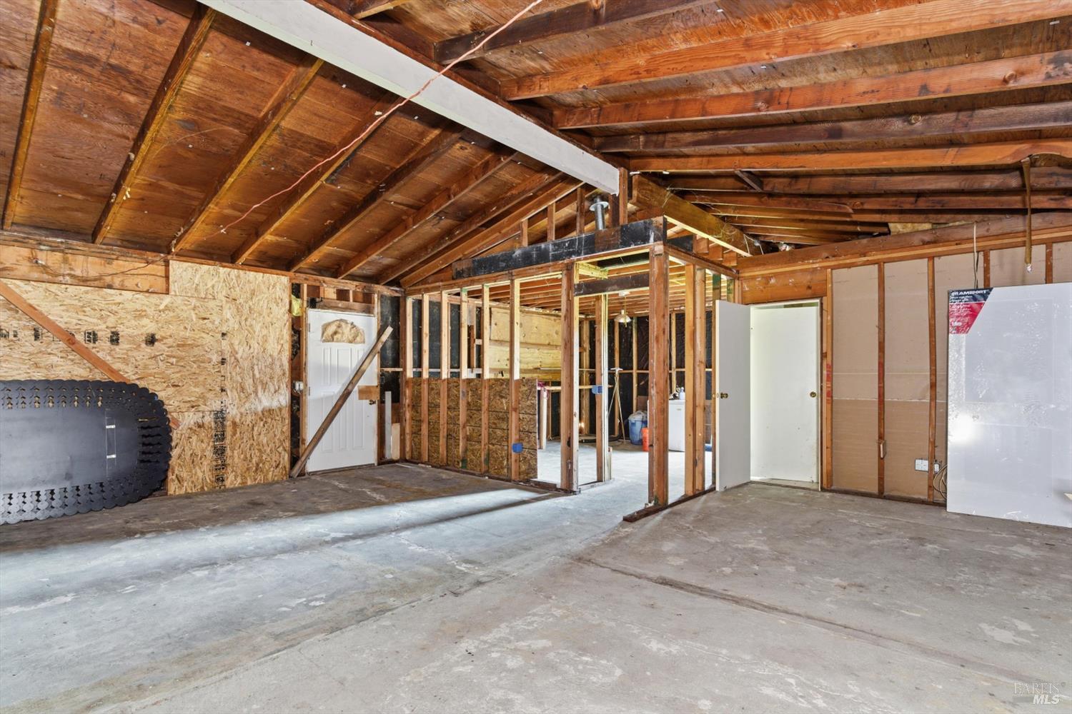 5140 Sharp Road Calistoga, CA 94515 - Photo 8 of 28 a view of an empty room