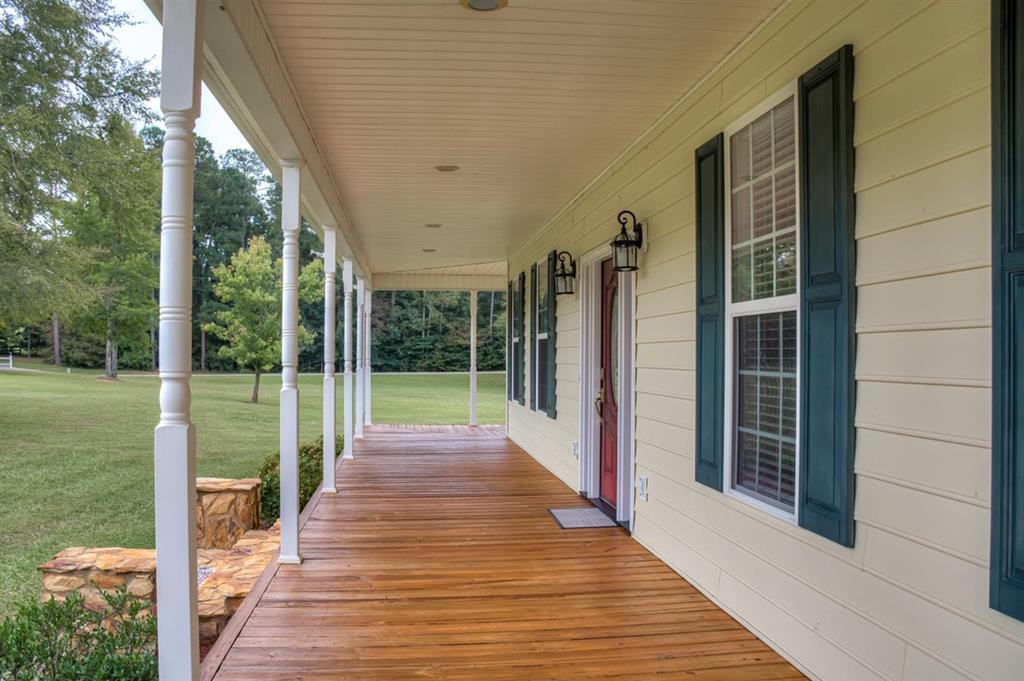 5 New Market Road Trenton, SC 29847 - Photo 10 of 52 Front Porch