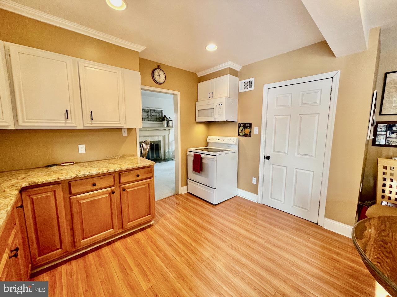11 Harmil Road Broomall, PA 19008 - Photo 7 of 28 Gallery Image 7