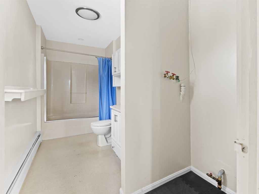 1082 Hancock Street Fall River, MA 02721 - Photo 37 of 42