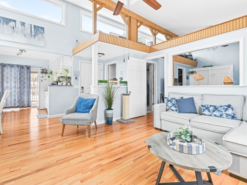 1082 Hancock Street Fall River, MA 02721 - Photo 9 of 42