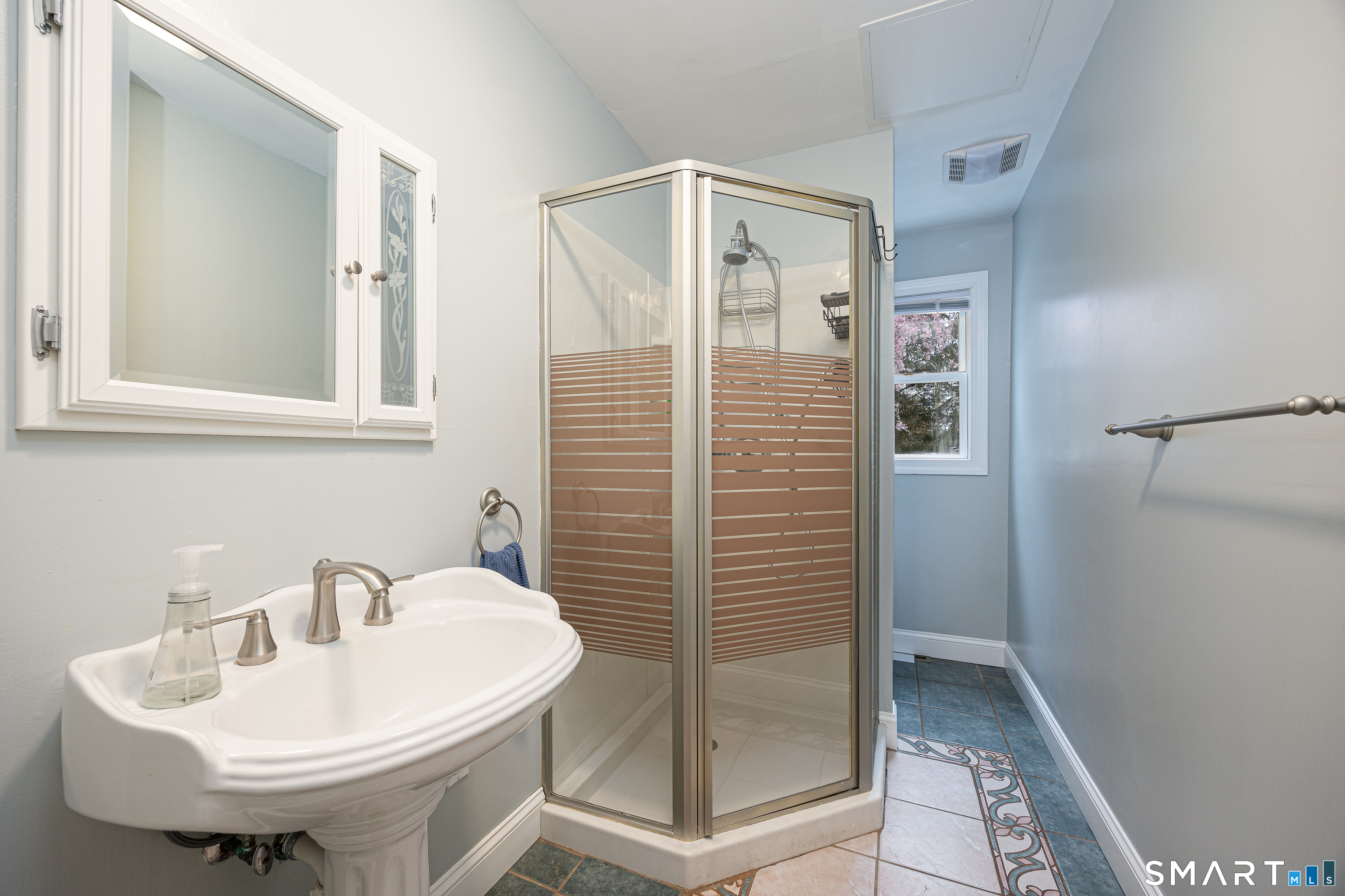 148 Cross Hill Road Monroe, CT 06468 - Photo 16 of 36