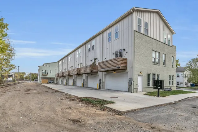 $2,500 | 1623 Adams Street, Chattanooga, TN 37408