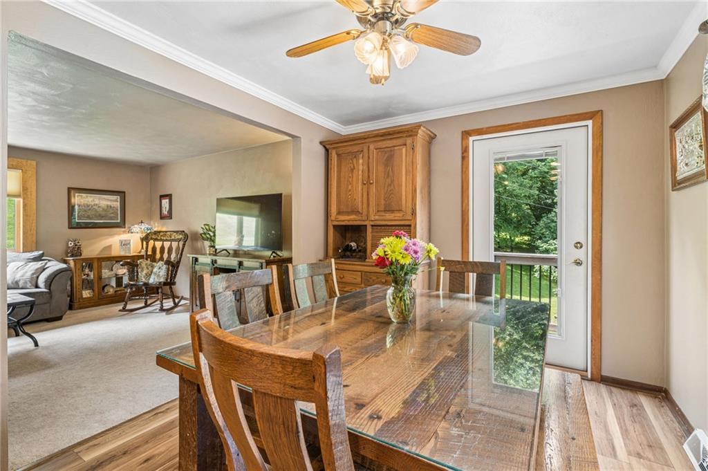 218 4th Street Houston, PA 15342 - Photo 11 of 37