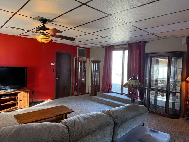 $189,900 | 121 South Ellis Avenue, Peshtigo, WI 54157