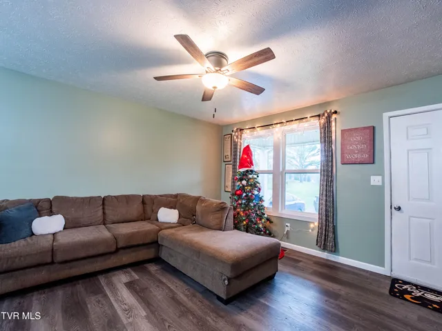 $265,000 | 117 Hidden Valley Drive, Rogersville, TN 37857