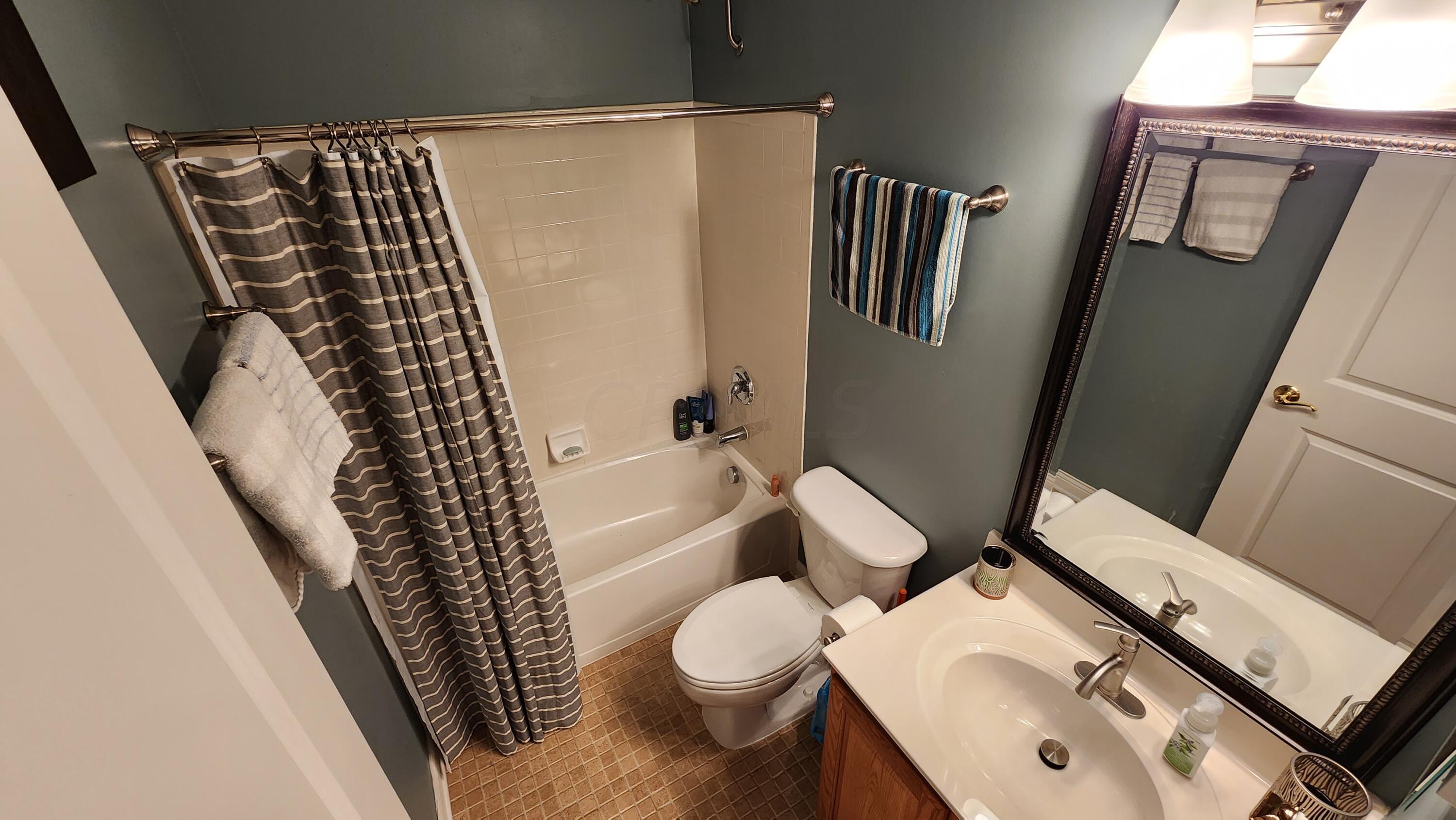 5938 Myrick Road Dublin, OH 43016 - Photo 19 of 57 Full bath