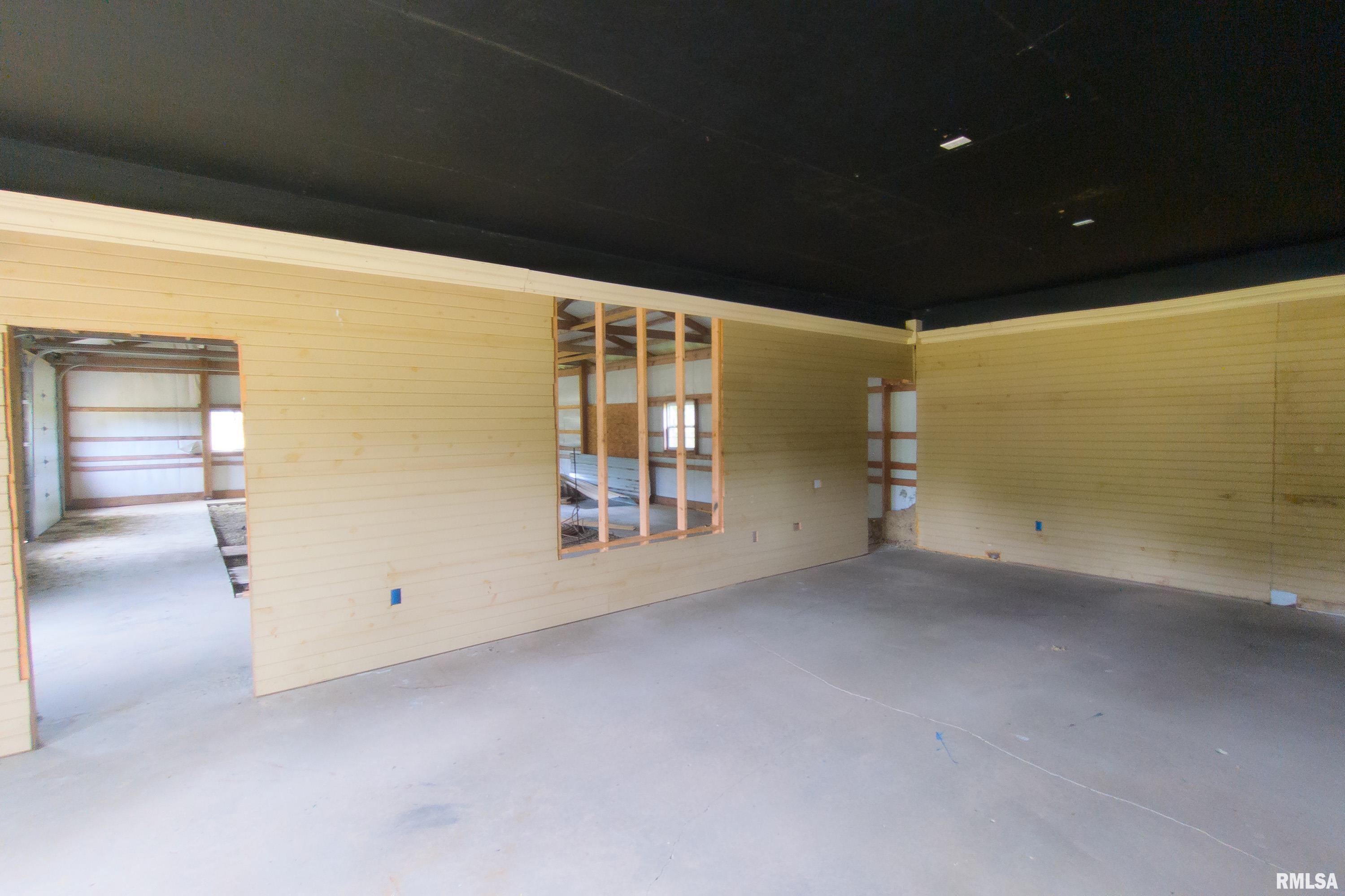 16880 Malone Road Thompsonville, IL 62890 - Photo 31 of 44