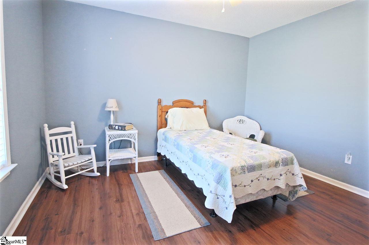 431 Broyles Point Road Townville, SC 29689 - Photo 14 of 25 Gallery Image 14