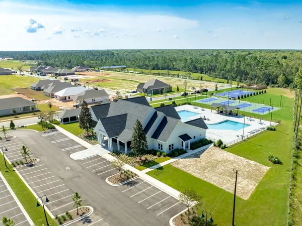 $384,225 | 176 Natureview Way, Ponce de Leon, FL 32455