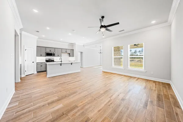 $384,225 | 176 Natureview Way, Ponce de Leon, FL 32455