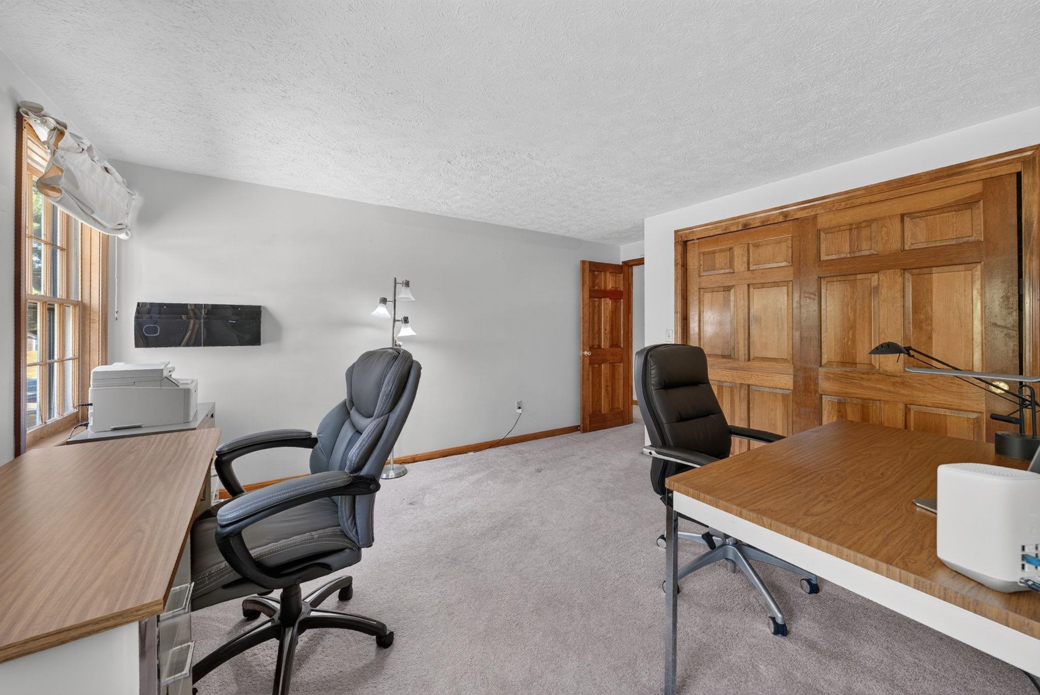 177 Ridge Road Nashua, NH 03062 - Photo 31 of 49