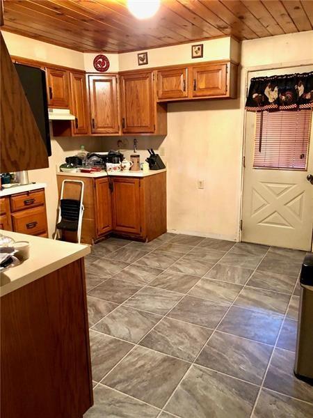 1098 White Cloud Road Apollo, PA 15613 - Photo 7 of 14 Gallery Image 7