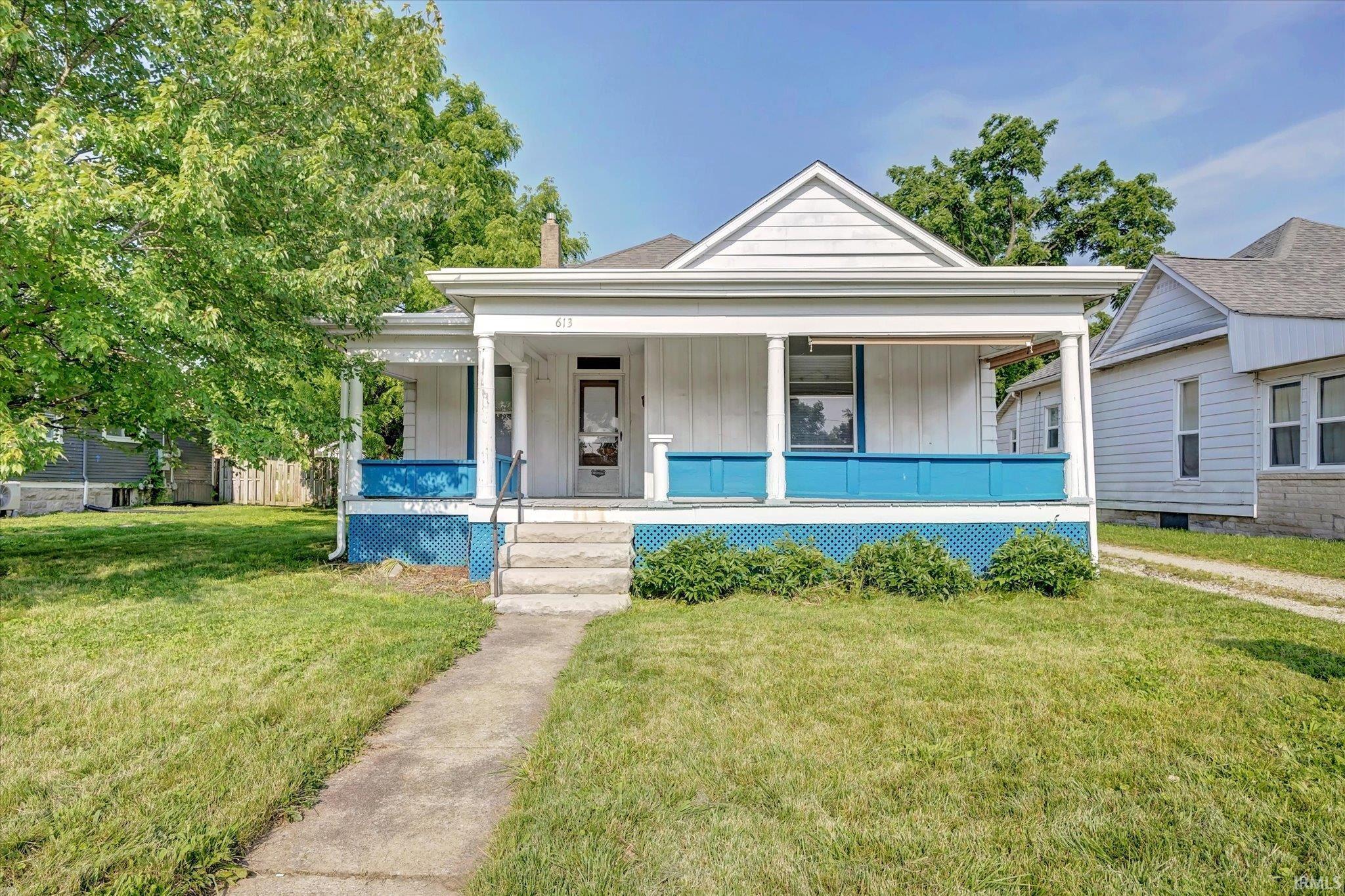 613 South Walnut Street Bloomington, IN 47401 - Photo 2 of 33