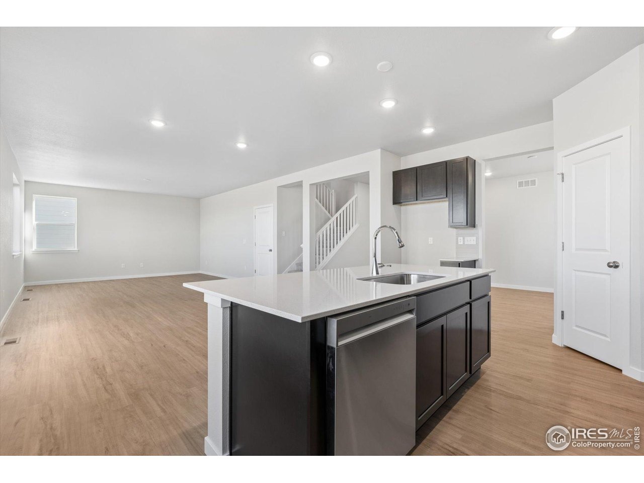 866 Mesic Lane Windsor, CO 80550 - Photo 10 of 32