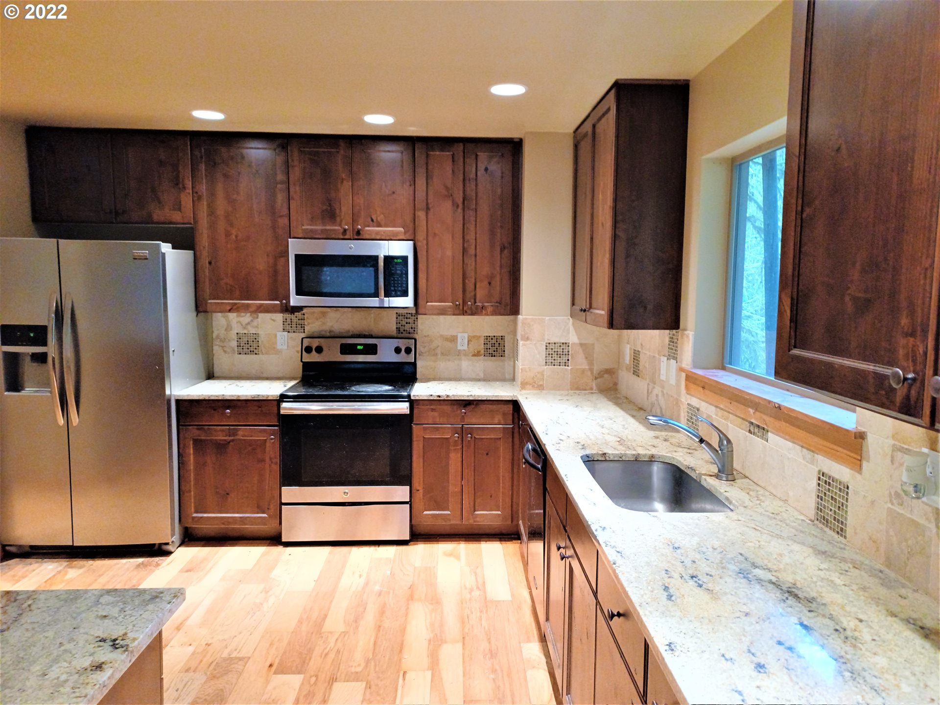 71535 Fishhawk Road Birkenfeld, OR 97016 - Photo 7 of 22 Gallery Image 7