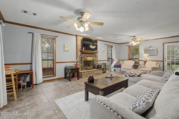$375,000 | 7630 Whitten Hill Drive, Olive Branch, MS 38654