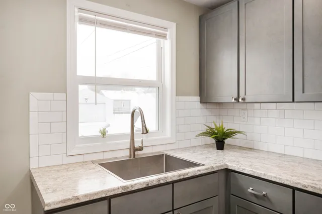 $135,000 | 1318 South 22nd Street, New Castle, IN 47362