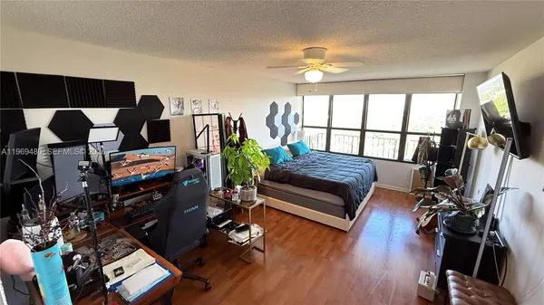 $2,900 | 780 Northeast 69th Street, Unit 2008, Miami, FL 33138