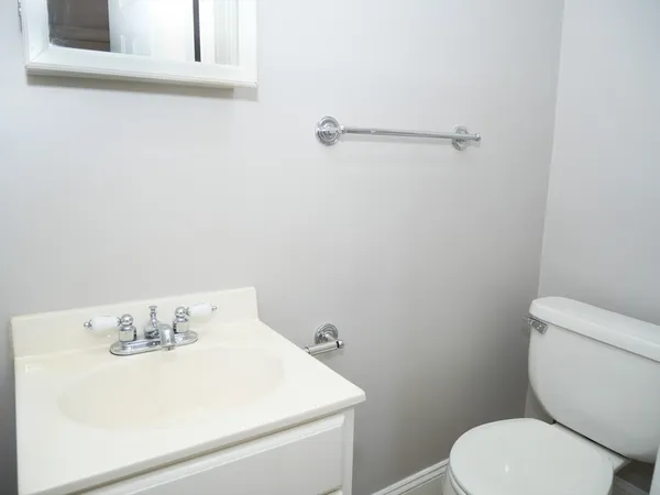 $3,100 | 14 Chestnut Hill Avenue, Unit 3, Boston, MA 02135