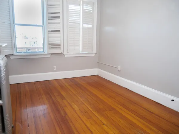 $3,100 | 14 Chestnut Hill Avenue, Unit 3, Boston, MA 02135