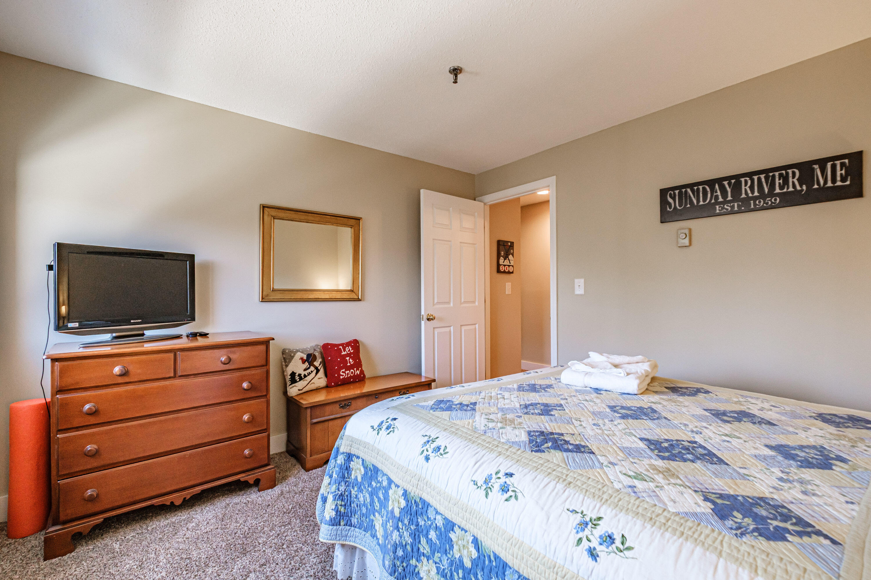 372 Skiway Road, Unit 204 Newry, ME 04261 - Photo 30 of 51 20250418gp-60030