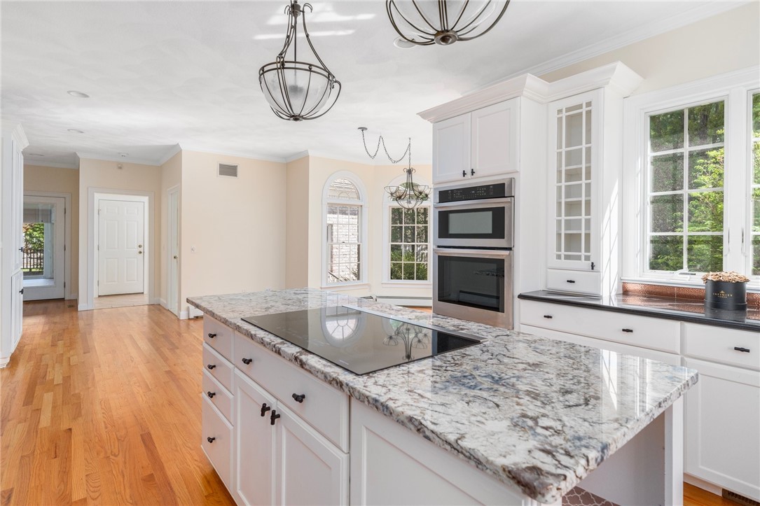 4 Christopher Drive Lincoln, RI 02865 - Photo 11 of 47