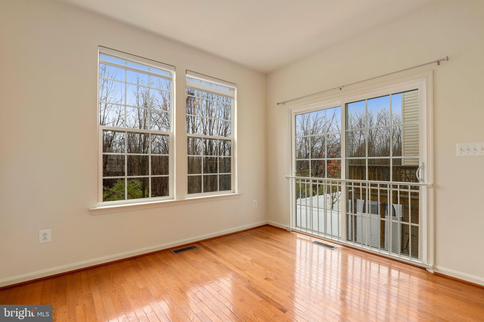 653 Tivoli Road Frederick, MD 21703 - Photo 15 of 32