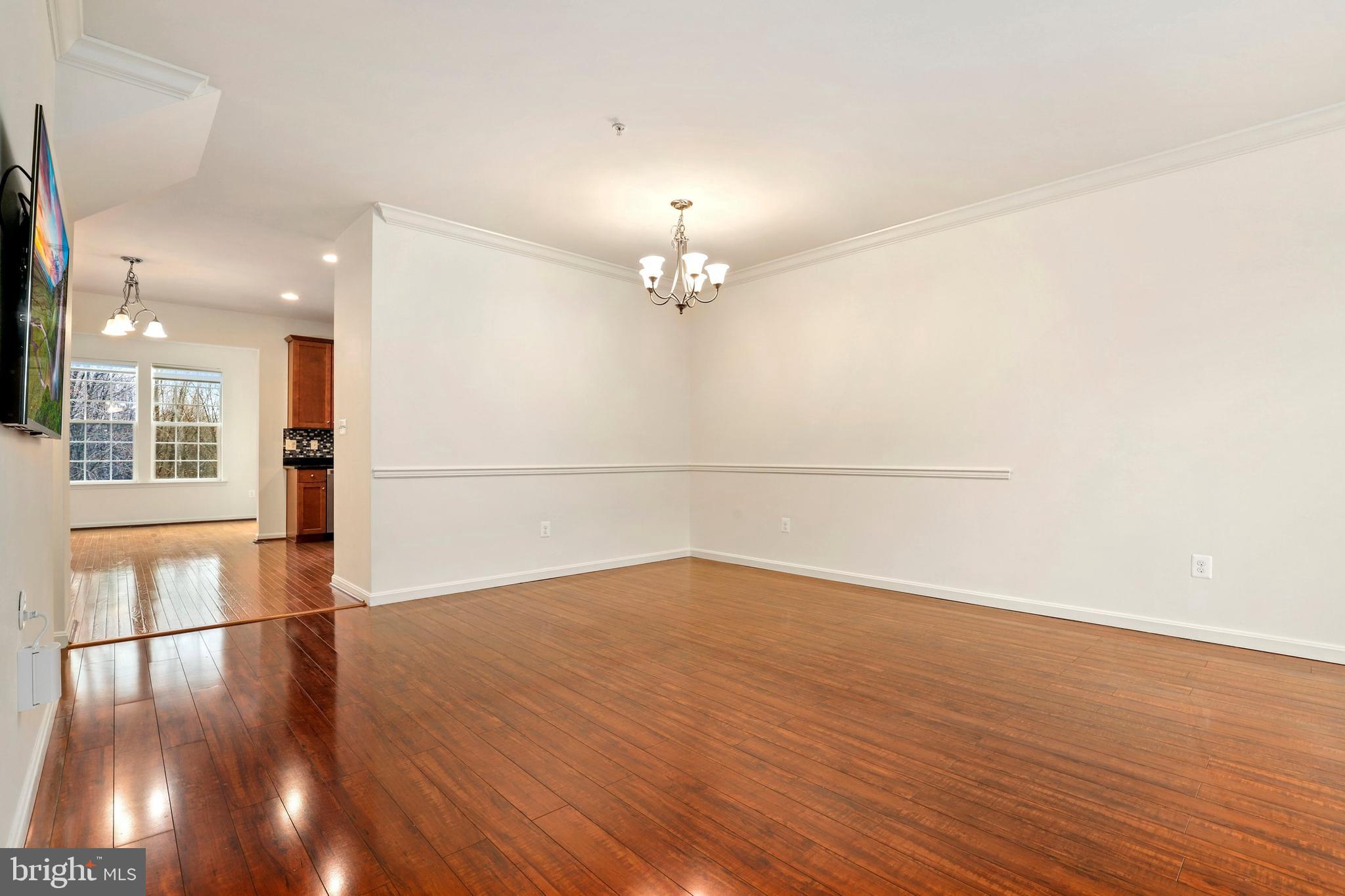 653 Tivoli Road Frederick, MD 21703 - Photo 9 of 32