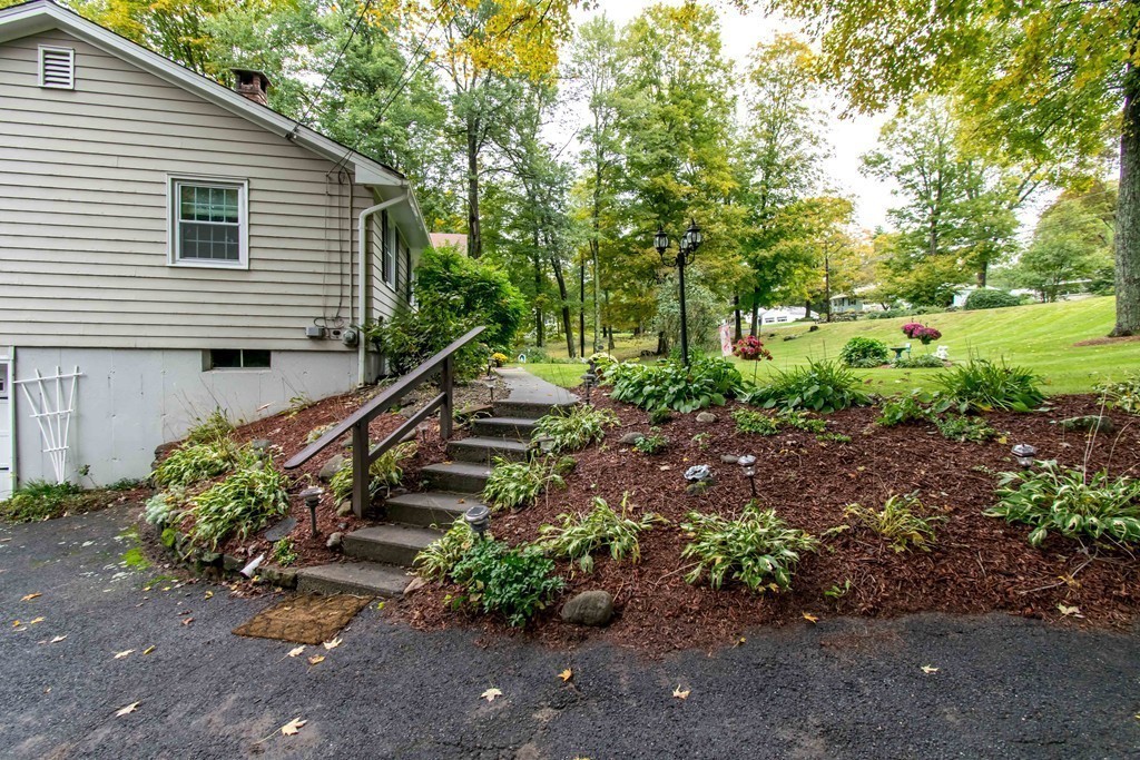 22 Crest Road Monson, MA 01057 - Photo 21 of 24