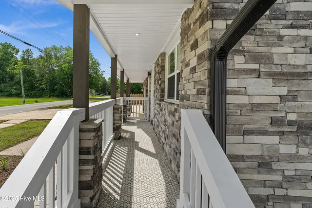 $309,000 | 705 Bullard Street, Roseboro, NC 28382