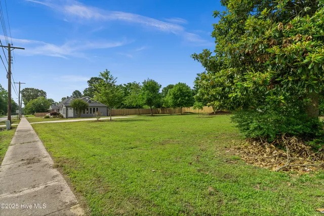 $309,000 | 705 Bullard Street, Roseboro, NC 28382