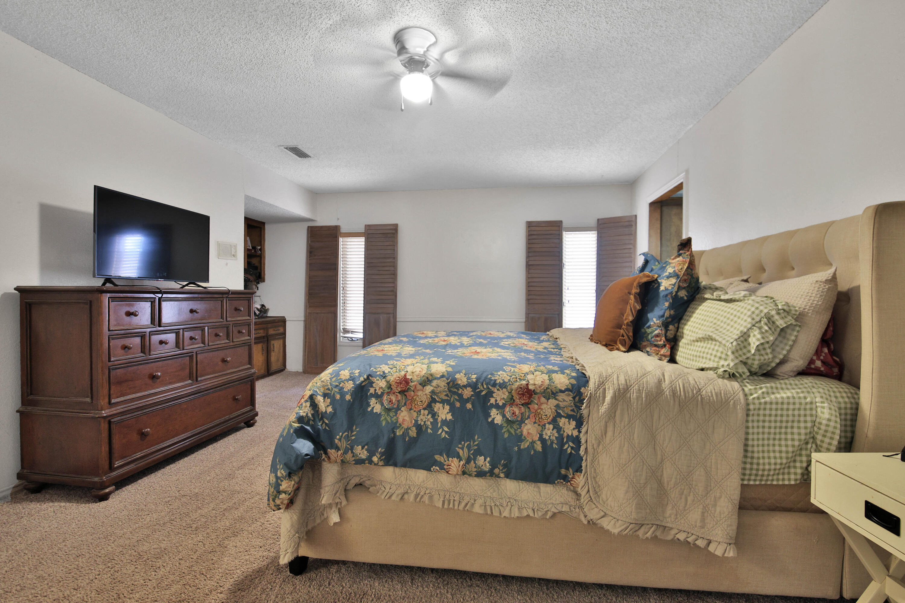 3406 93rd Street Lubbock, TX 79423 - Photo 22 of 33 Primary Bedroom