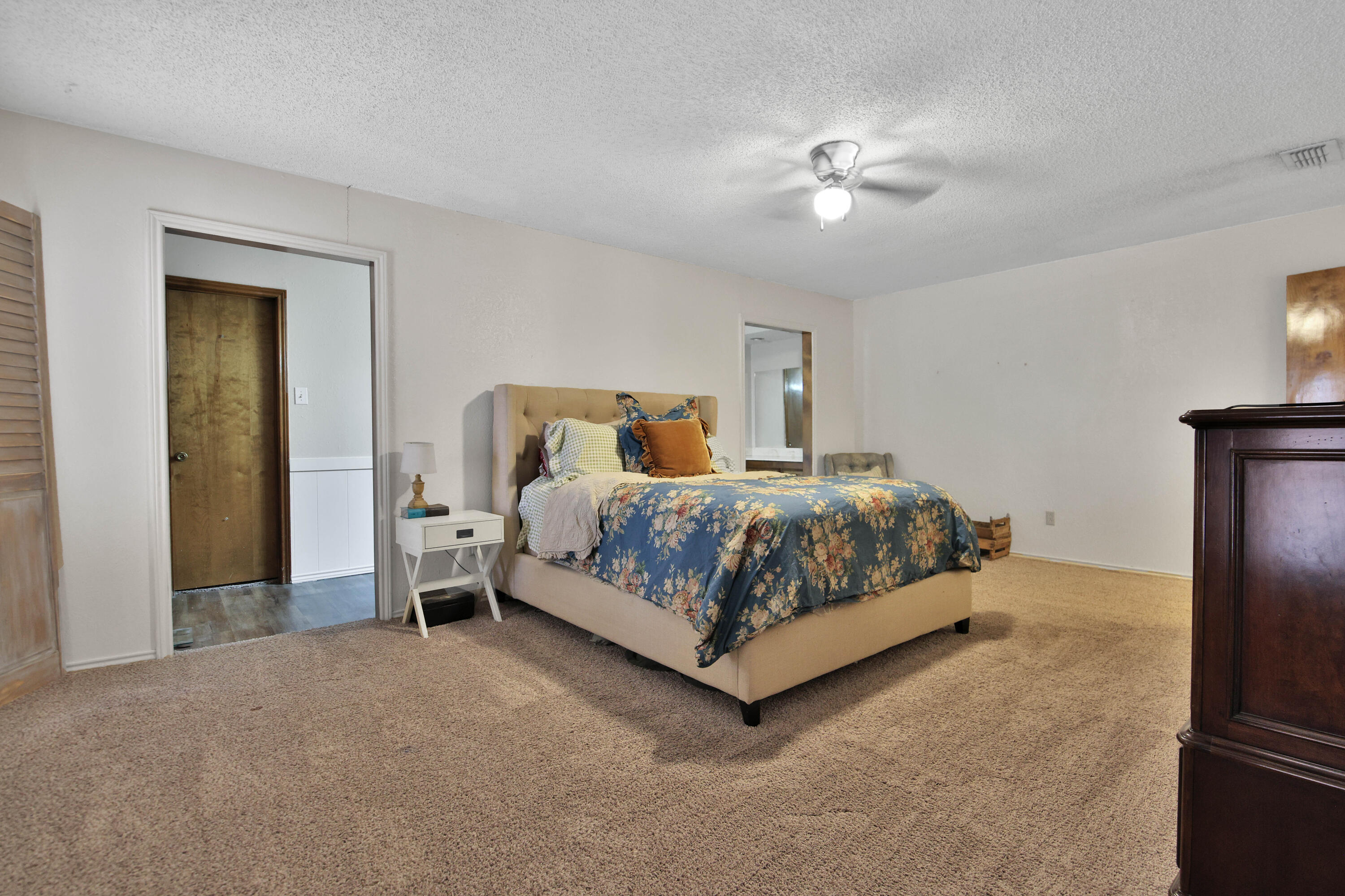 3406 93rd Street Lubbock, TX 79423 - Photo 23 of 33 Primary Bedroom