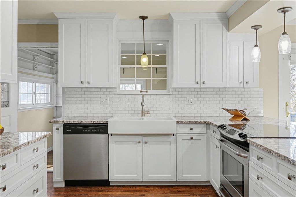 6915 Reeds Road Prairie Village, KS 66208 - Photo 16 of 47