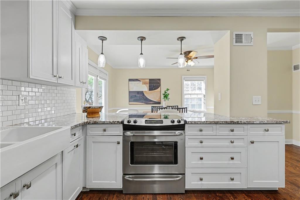 6915 Reeds Road Prairie Village, KS 66208 - Photo 17 of 47