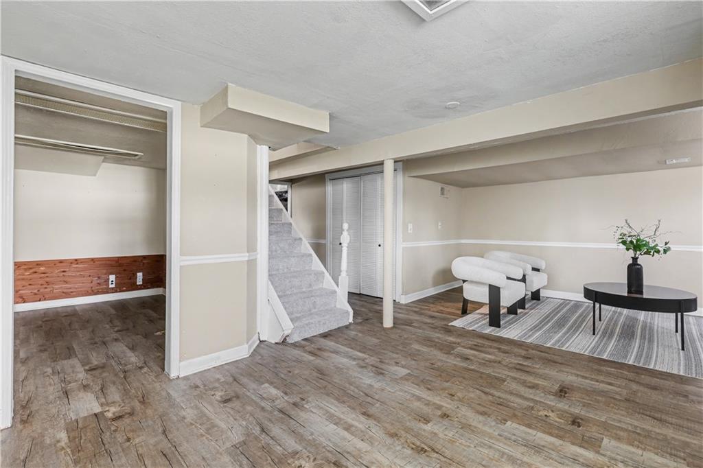 6915 Reeds Road Prairie Village, KS 66208 - Photo 30 of 47